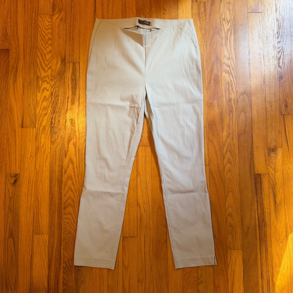 Crosby Women's Skinny Stretch Pants in Light Grey Women’s Size 10
